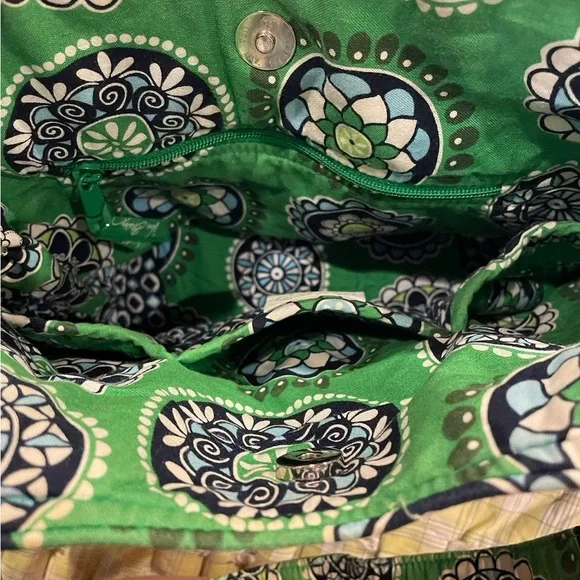 Vera Bradley Green Patterned Tote Bag - Picture 4 of 6